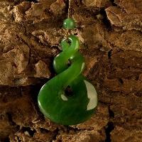 dilactemple-jade-jewelry-maori-pendant-hnw-0510-01